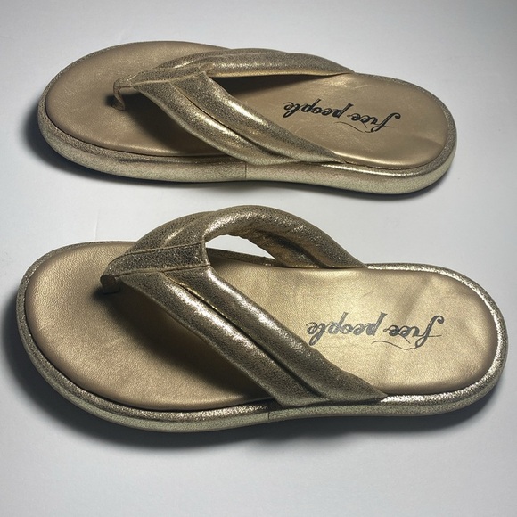 Free People Metallic Gold Platform Flip Flops. Worn once. - Picture 3 of 6